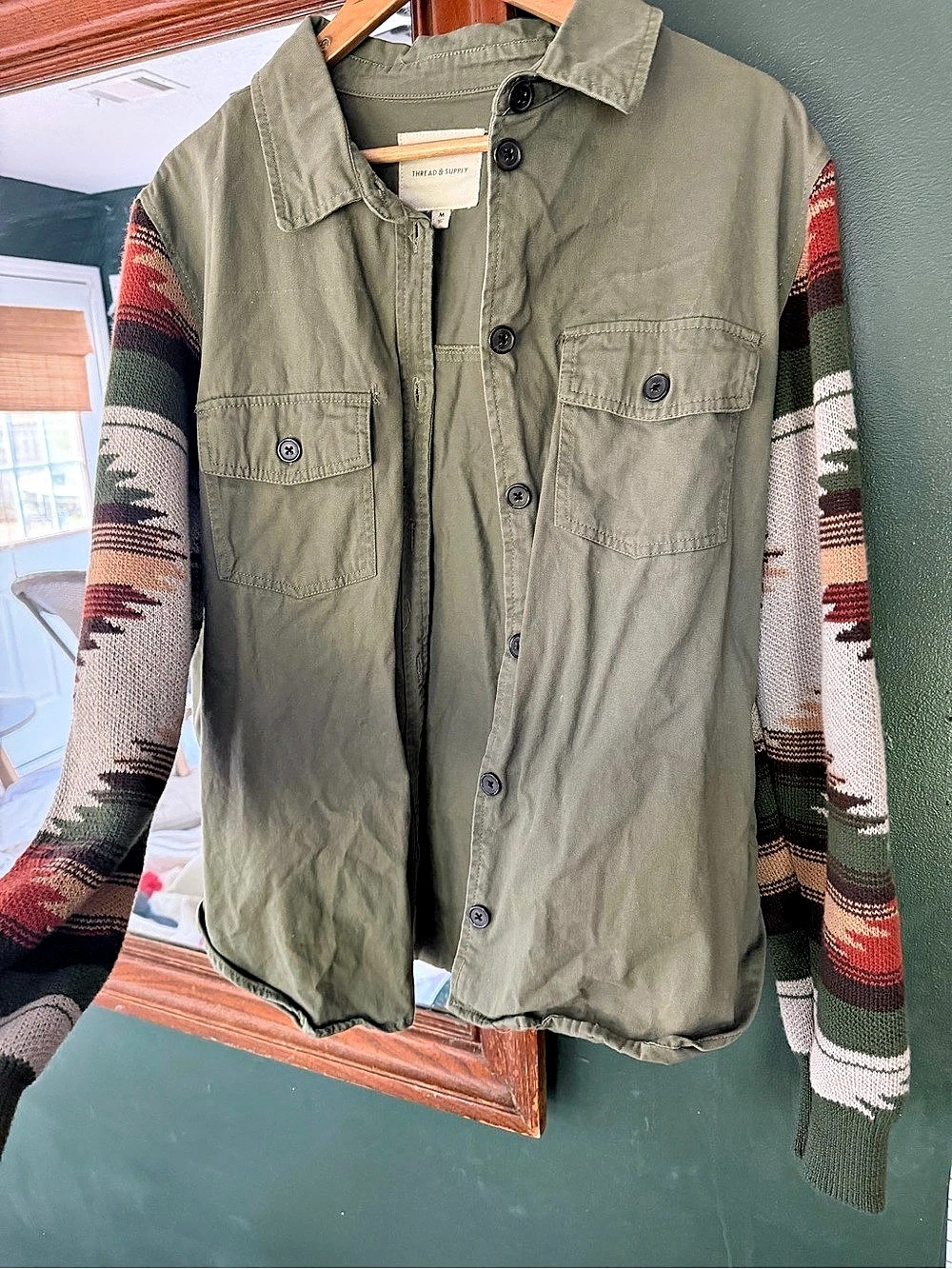 Rare Find
Thread & Supply Women's Utility Jacket Green & Multicolor